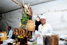 В Баку проходит очередная ярмарка меда (ФОТОРЕПОРТАЖ)
