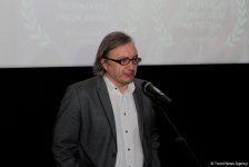 В Баку состоялась премьера фильма литовского режиссера Арунаса Матялиса "Удивительные неудачники: Другой мир" (ФОТО)