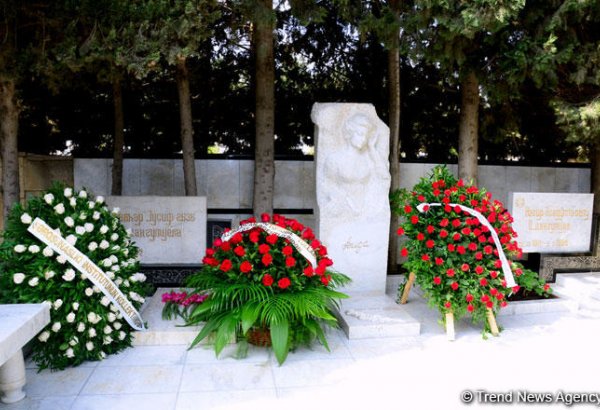 Почтена память одной из видных личностей, подаренных Азербайджаном мировой науке - ученого-востоковеда Аиды Имангулиевой (ФОТО)