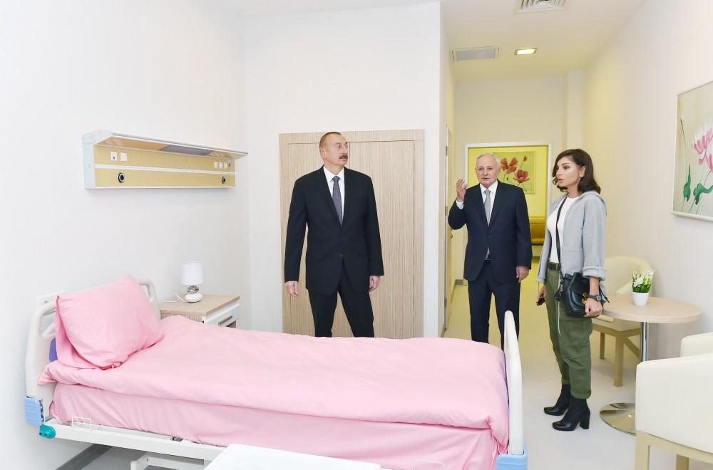 Президент Ильхам Алиев и Первая леди Мехрибан Алиева приняли участие в открытии Губинской районной центральной больницы (ФОТО)