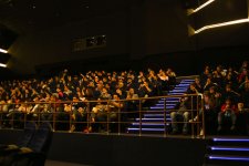 Человек на Луне, или Райан Гослинг с бакинцами (ВИДЕО, ФОТО)