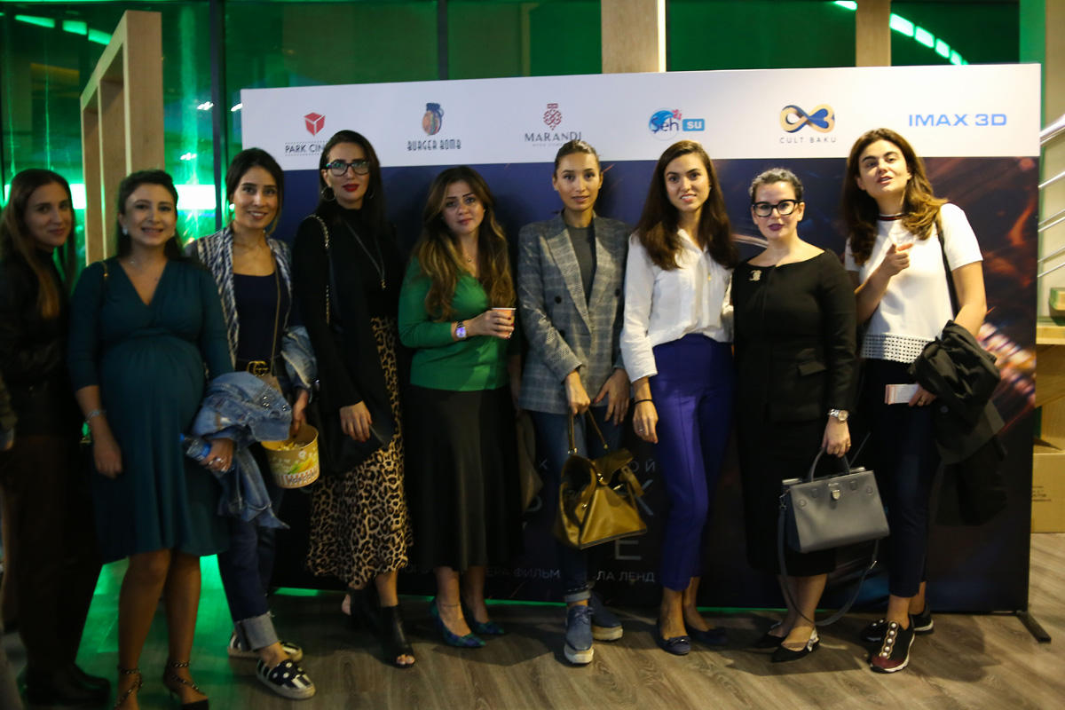 Человек на Луне, или Райан Гослинг с бакинцами (ВИДЕО, ФОТО)