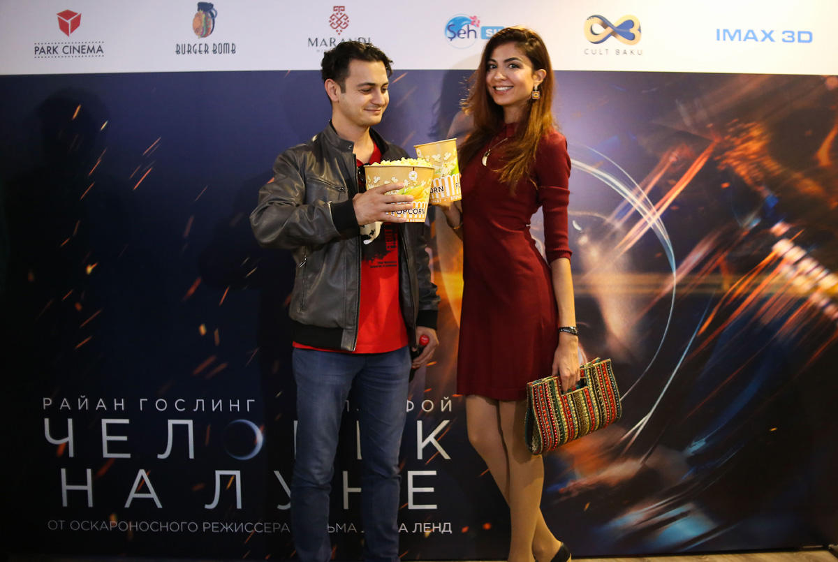 Человек на Луне, или Райан Гослинг с бакинцами (ВИДЕО, ФОТО)