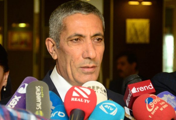 Выдача религиозным общинам Азербайджана автомобилей - показательный случай - Сиявуш Новрузов