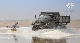 Российский вейкбордист прокатился по азербайджанскому Мертвому морю (ВИДЕО, ФОТО)