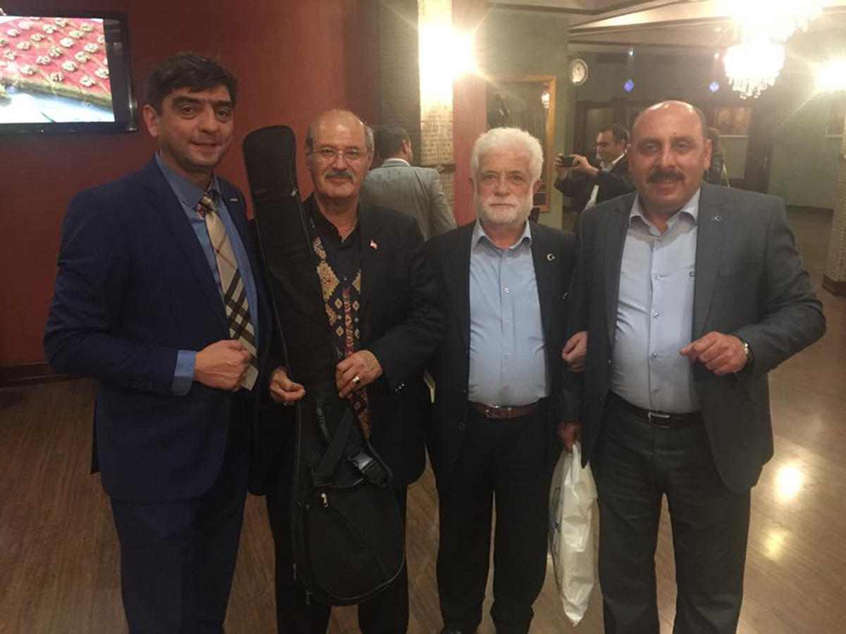 В Баку прошел вечер поэзии тюркского мира (ФОТО)