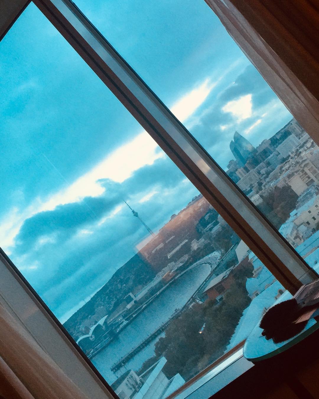 Бакинские приключения российского актера Максима Леонидова и его супруги (ВИДЕО, ФОТО)