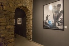 В Баку в галерее YAY состоялось открытие выставки "Функция. Структура. Изменение" (ФОТО)