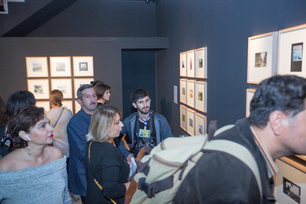 В Баку в галерее YAY состоялось открытие выставки "Функция. Структура. Изменение" (ФОТО)