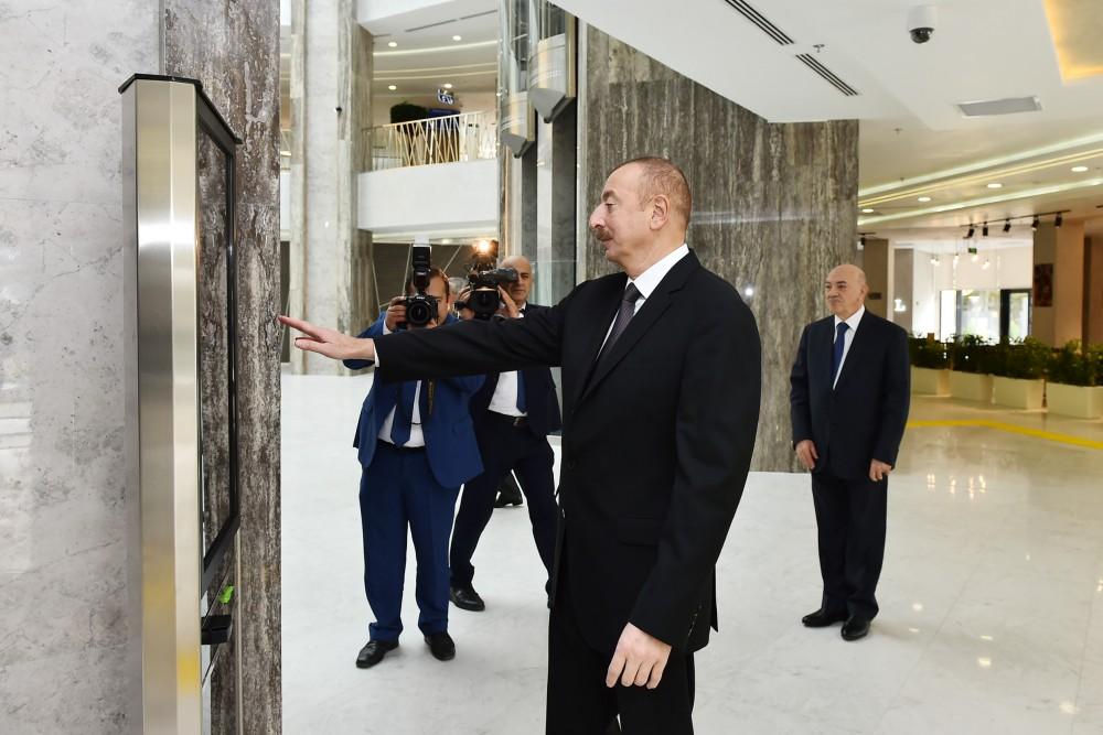 Президент Ильхам Алиев принял участие в открытии комплекса “ASAN Həyat” в Имишли (ФОТО)