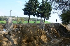 В ИВ района сообщили о ситуации на Зыхском шоссе в Баку после оползня (ФОТО/ВИДЕО)