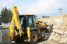 В ИВ района сообщили о ситуации на Зыхском шоссе в Баку после оползня (ФОТО/ВИДЕО)