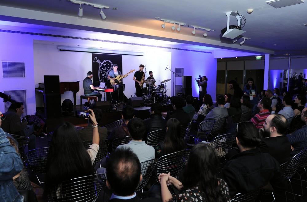 Импровизации от азербайджанских музыкантов (ФОТО)