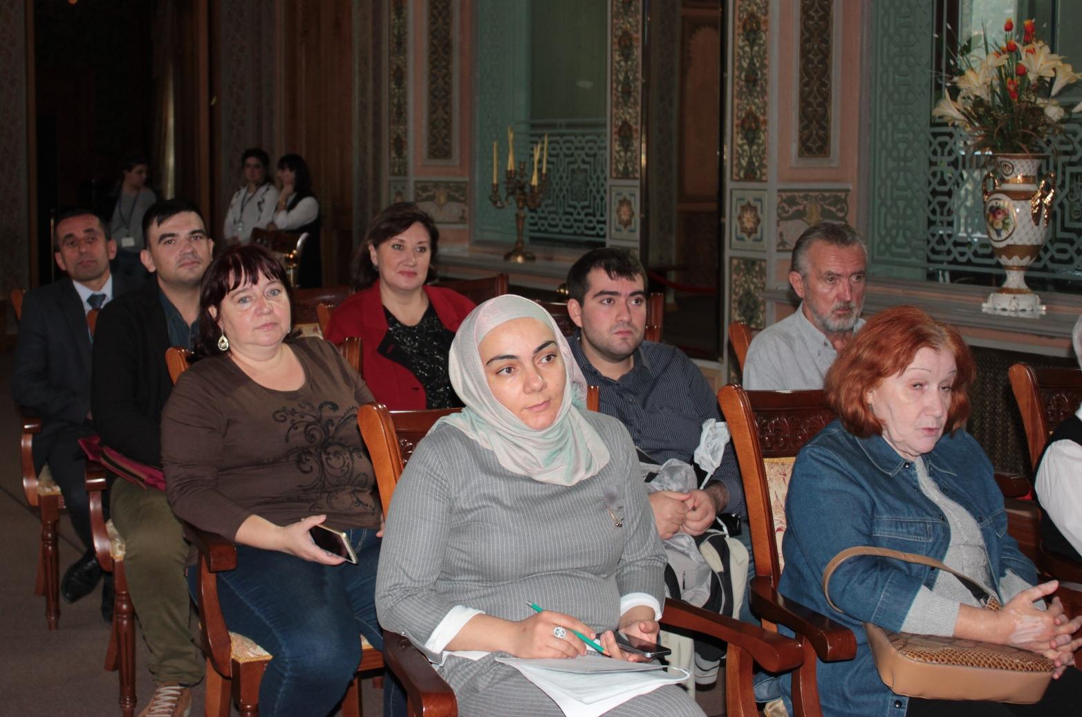 В Баку рассказали о пионере цветной фотографии (ФОТО)