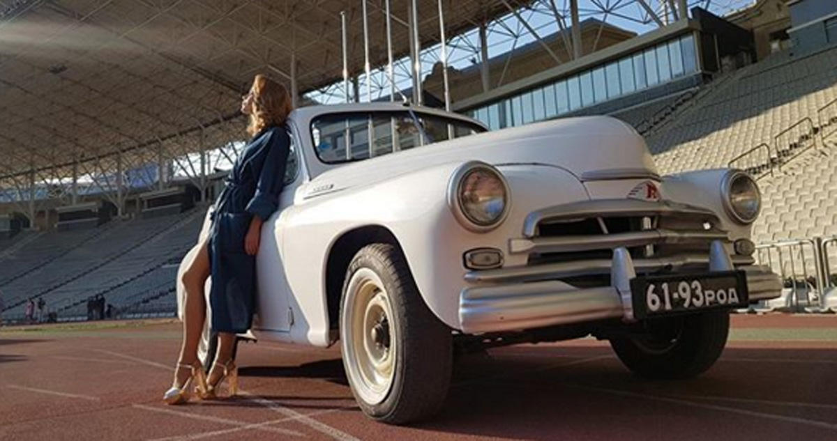 Российская звезда Светлана Устинова в Баку на съемках фильма о Муслиме Магомаеве (ФОТО)