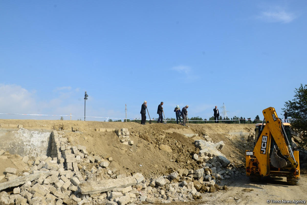 В ИВ района сообщили о ситуации на Зыхском шоссе в Баку после оползня (ФОТО/ВИДЕО)