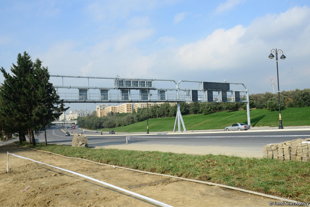 В ИВ района сообщили о ситуации на Зыхском шоссе в Баку после оползня (ФОТО/ВИДЕО)
