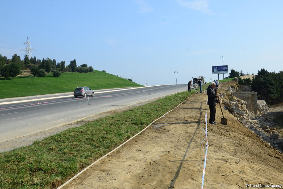 В ИВ района сообщили о ситуации на Зыхском шоссе в Баку после оползня (ФОТО/ВИДЕО)