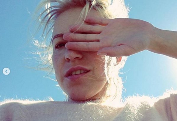 Российская актриса Мария Шалаева в Баку (ФОТО)