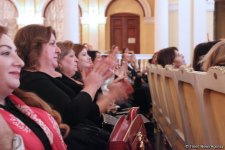 Айбениз Гашимова отметила золотое время двойным праздником (ФОТО)