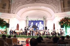 Айбениз Гашимова отметила золотое время двойным праздником (ФОТО)