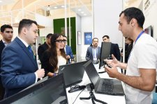 Вице-президент Фонда Гейдара Алиева Лейла Алиева ознакомилась с павильоном, где представлены инновационная продукция и успешные применения стартаперов (ФОТО) (версия 2)