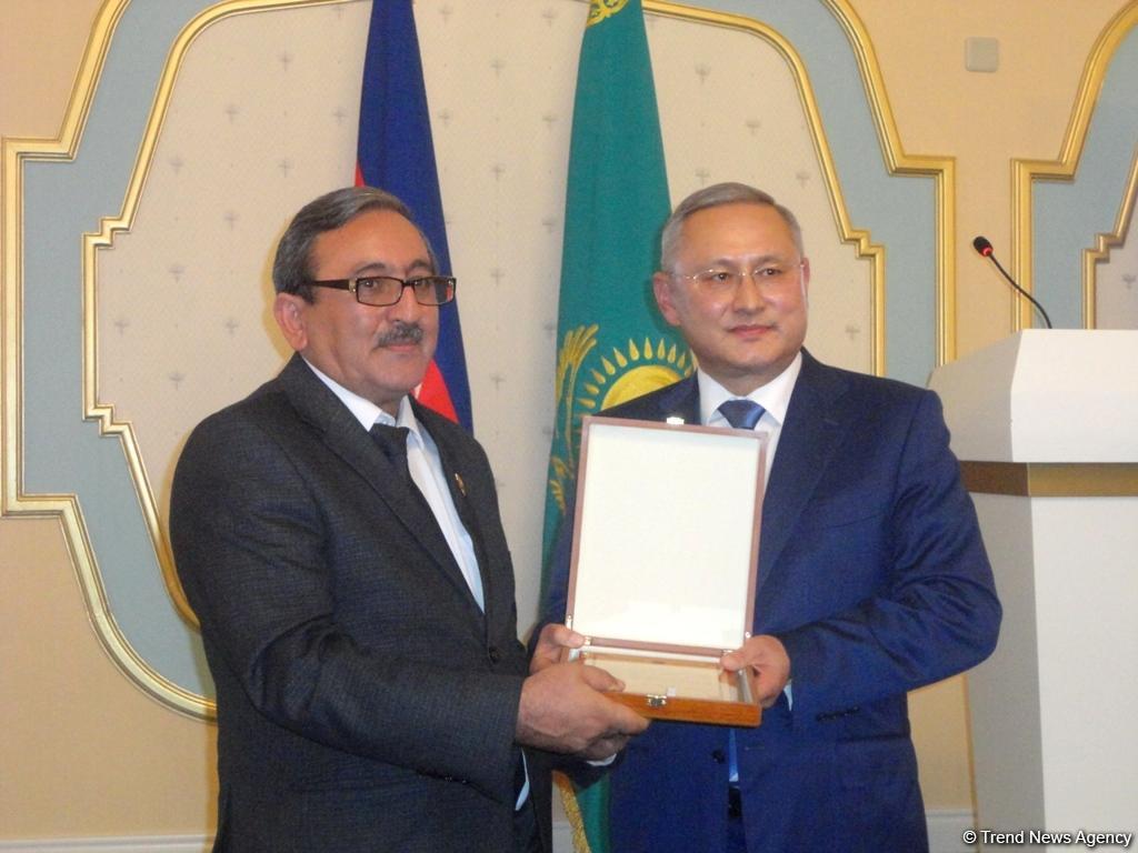 В Баку торжественно отметили  25-летие Общества дружбы "Азербайджан-Казахстан" имени Гейдара Алиева (ФОТО)