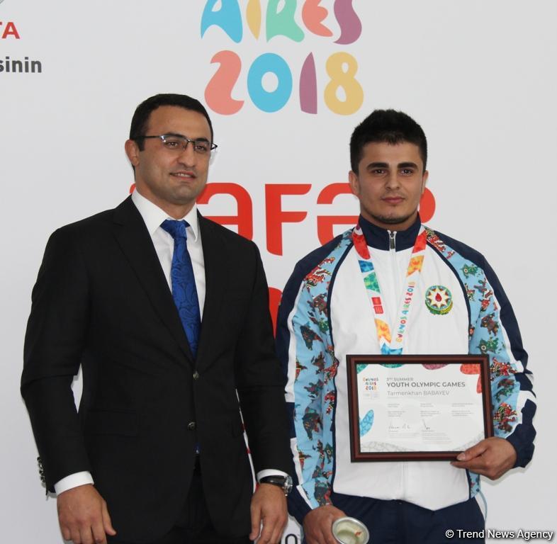 "Дни триумфа": Чествование победителей III Летних юношеских Олимпийских игр (ФОТО)