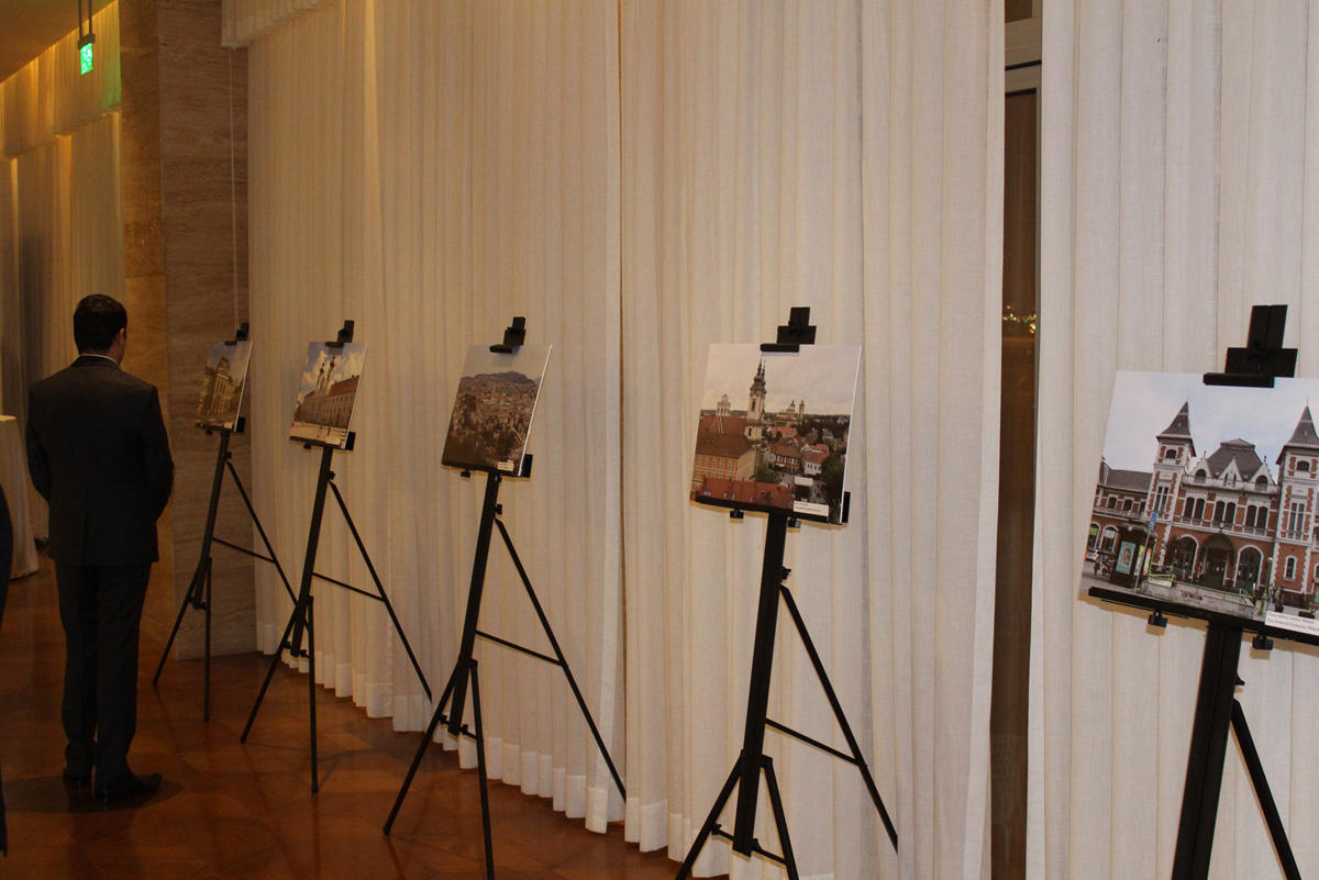 Величественные дворцы и неприступные замки: Венгрия глазами азербайджанского фотографа (ФОТО)