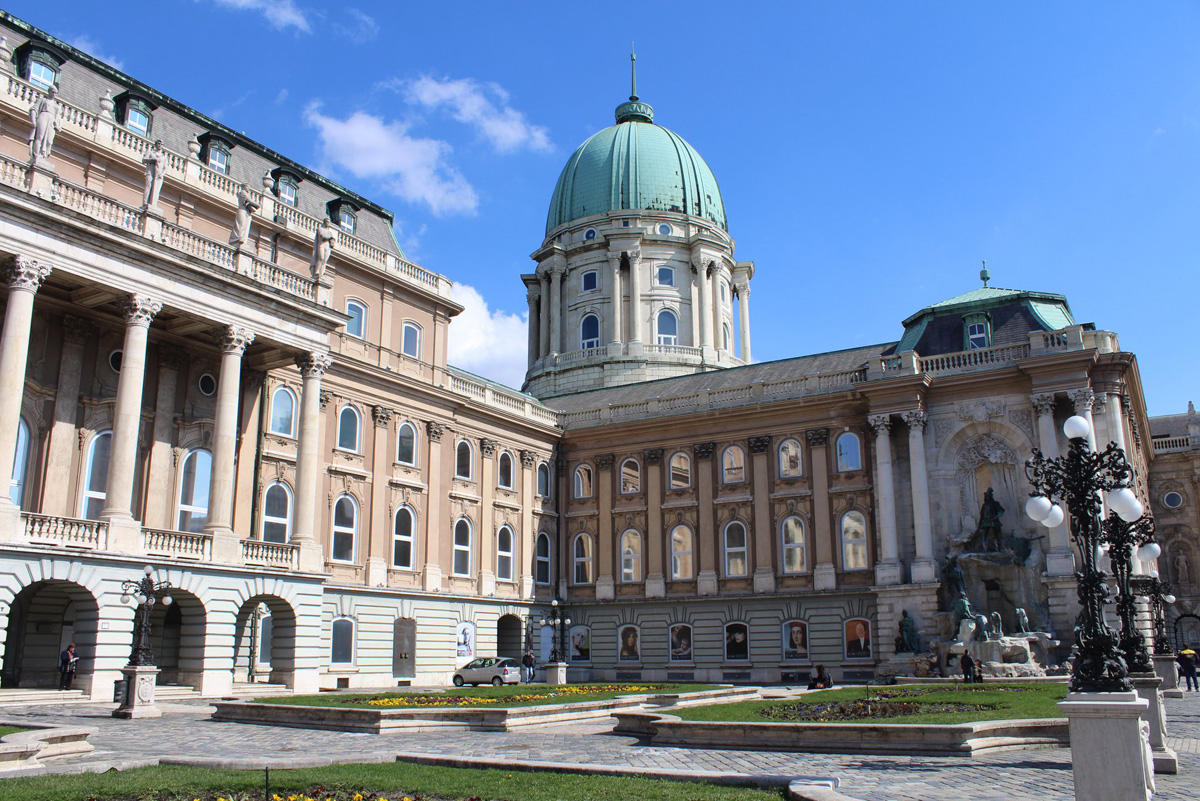 Величественные дворцы и неприступные замки: Венгрия глазами азербайджанского фотографа (ФОТО)