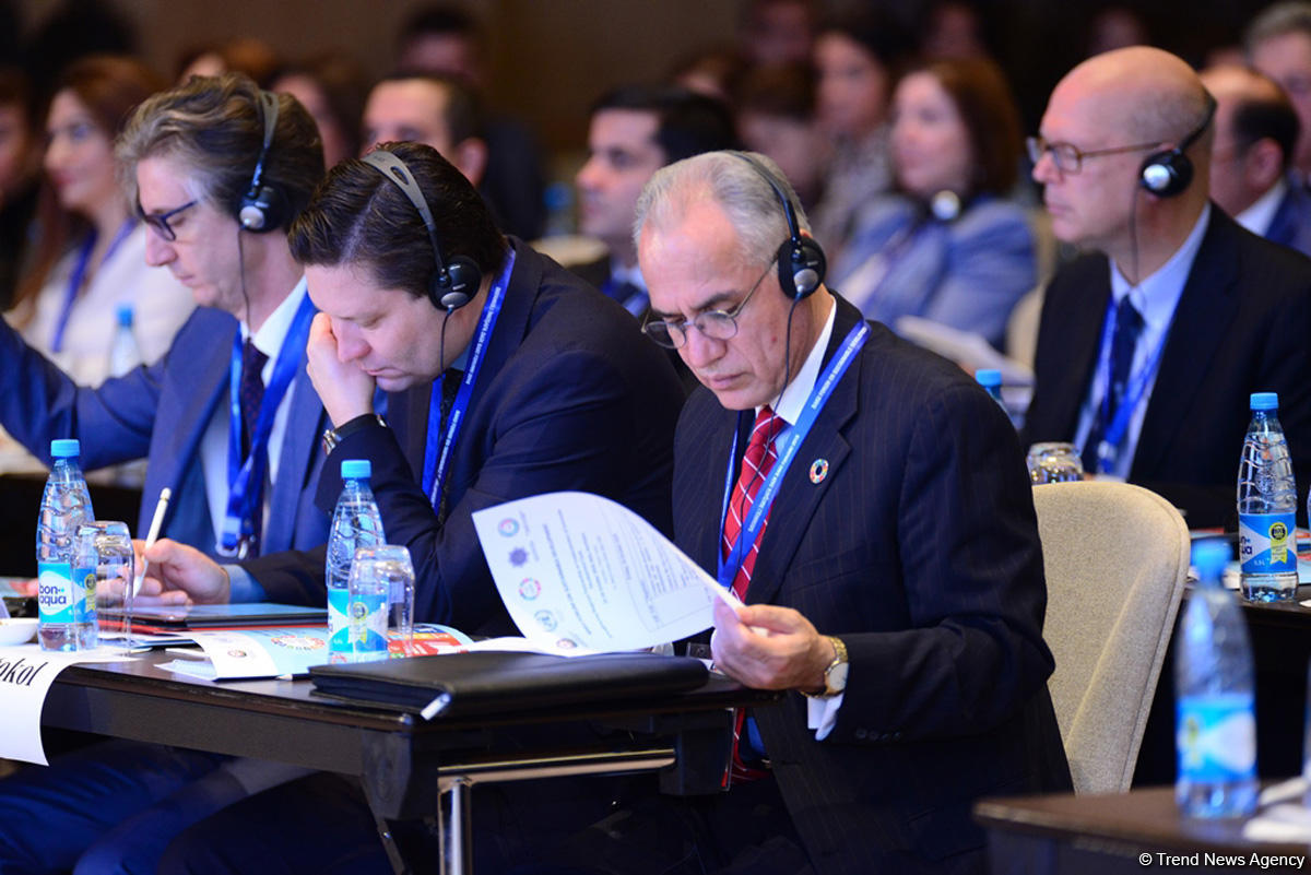 Фоторепортаж со второго дня  Бакинского форума по устойчивому развитию