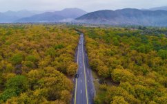 Президент Ильхам Алиев принял участие в открытии автодороги Гах-Гыпчаг-Агязы (ФОТО)