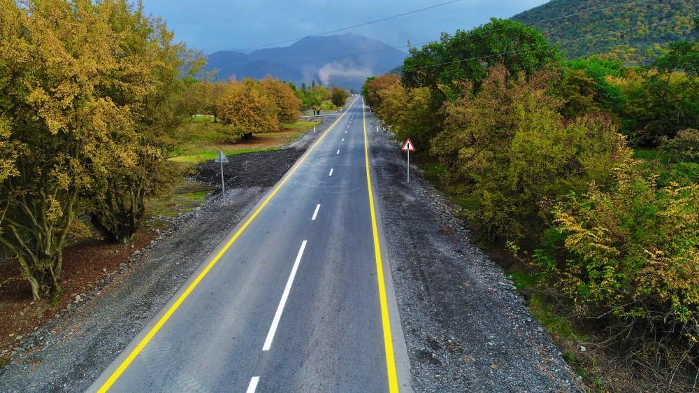 Президент Ильхам Алиев принял участие в открытии автодороги Гах-Гыпчаг-Агязы (ФОТО)