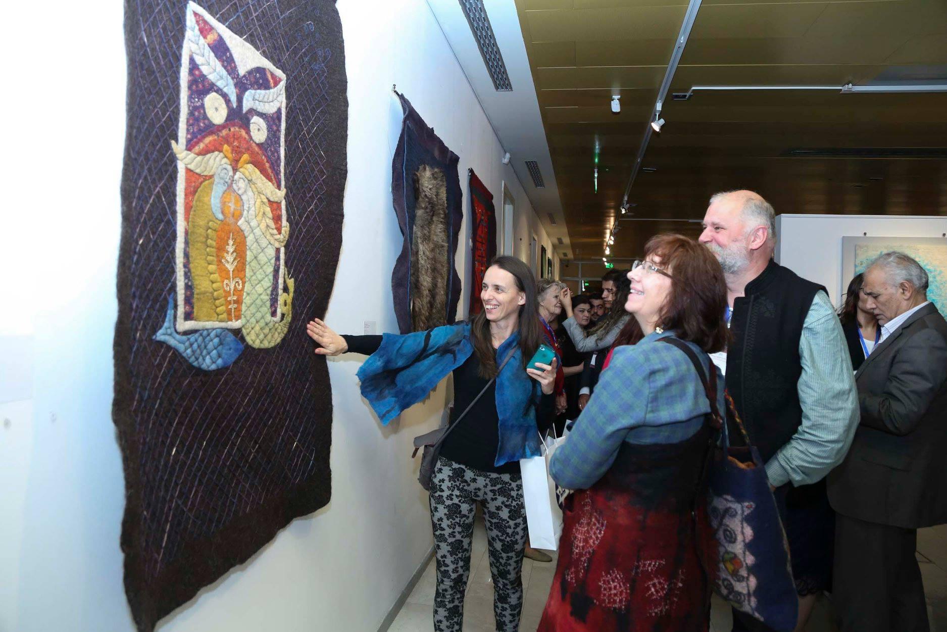 В Баку прошло фэшн-шоу войлочного искусства тюркского мира (ФОТО)