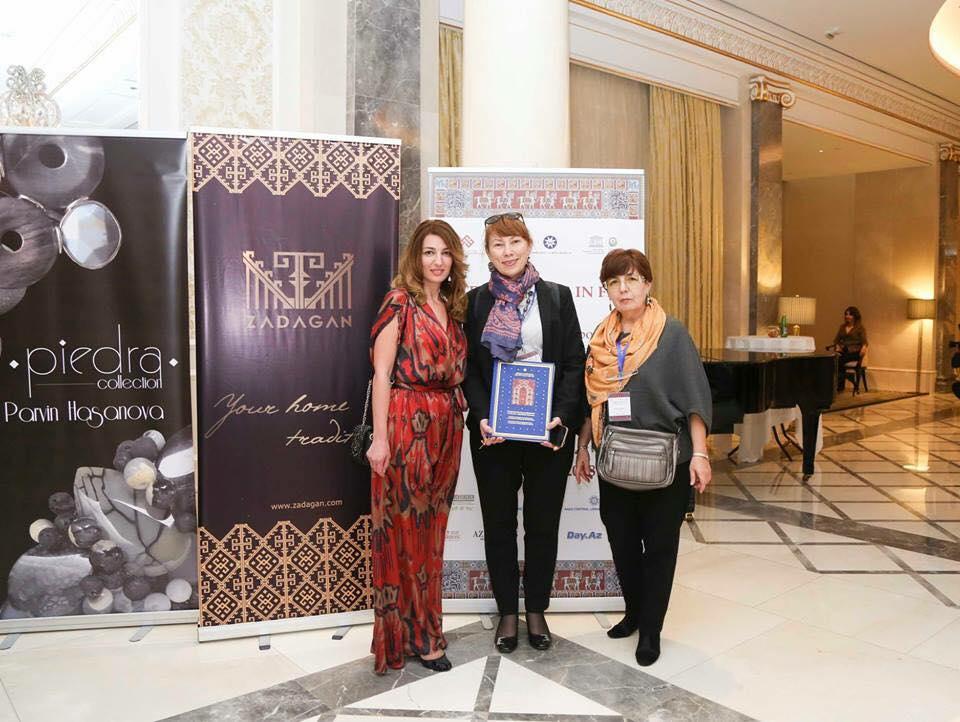 В Баку прошло фэшн-шоу войлочного искусства тюркского мира (ФОТО)