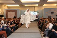 В Баку прошло фэшн-шоу войлочного искусства тюркского мира (ФОТО)