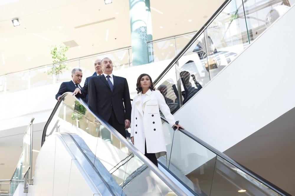 Президент Ильхам Алиев и Первая леди Мехрибан Алиева приняли участие в открытии комплекса “ASAN Həyat” в Шеки (ФОТО) (версия 2)
