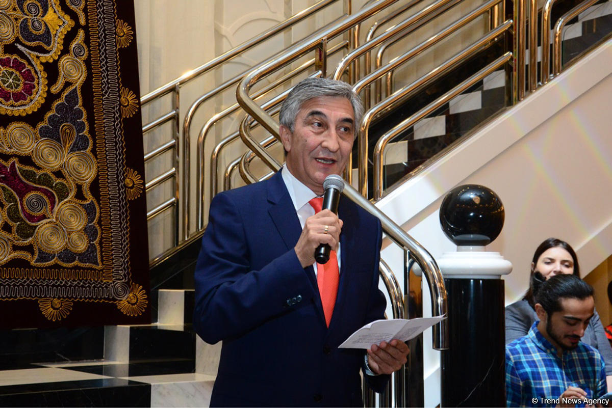 В Баку прошел вечер таджикской культуры (ФОТО)