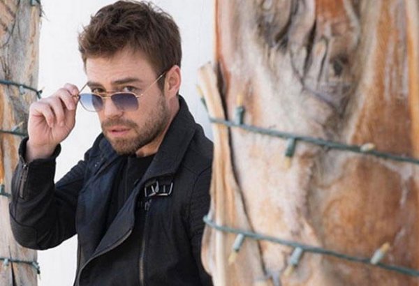 Турецкая звезда Мурат Далкылыч обратился к азербайджанским поклонникам (ФОТО, ВИДЕО)