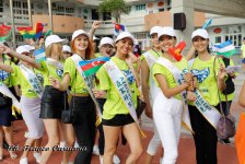 Азербайджанская красавица вошла в ТОП-10 мировых королев благотворительности (ФОТО)