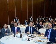 Азербайджан рассчитывает на треть увеличить объем безналичных платежей в стране (ФОТО)