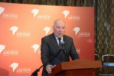 Азербайджан рассчитывает на треть увеличить объем безналичных платежей в стране (ФОТО)