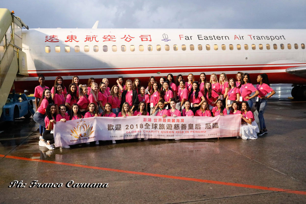 Азербайджанская красавица вошла в ТОП-10 мировых королев благотворительности (ФОТО)