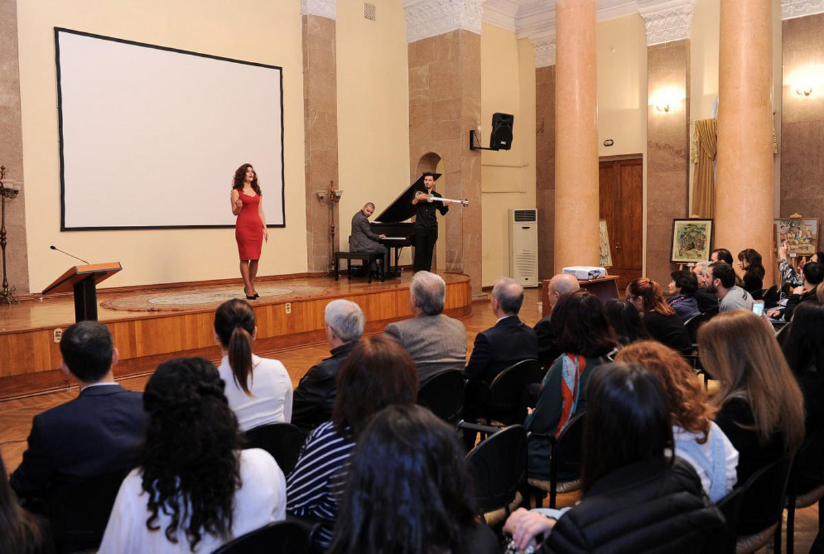 Народный художник Рафиг Мехтиев - мастер графики и офорта (ФОТО)