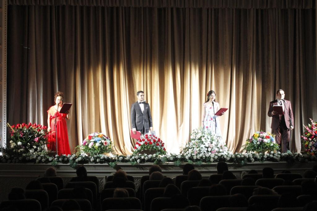 Сумгайытский государственный драматический театр торжественно отметил 50-летний юбилей (ФОТО)