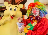 Азербайджанский Ёжик отмечает свой первый год (ВИДЕО, ФОТО)