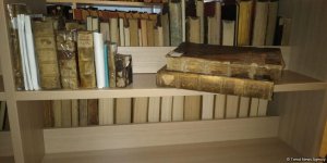 В Центральной научной библиотеке Азербайджана хранится 20 старинных книг (ФОТО)