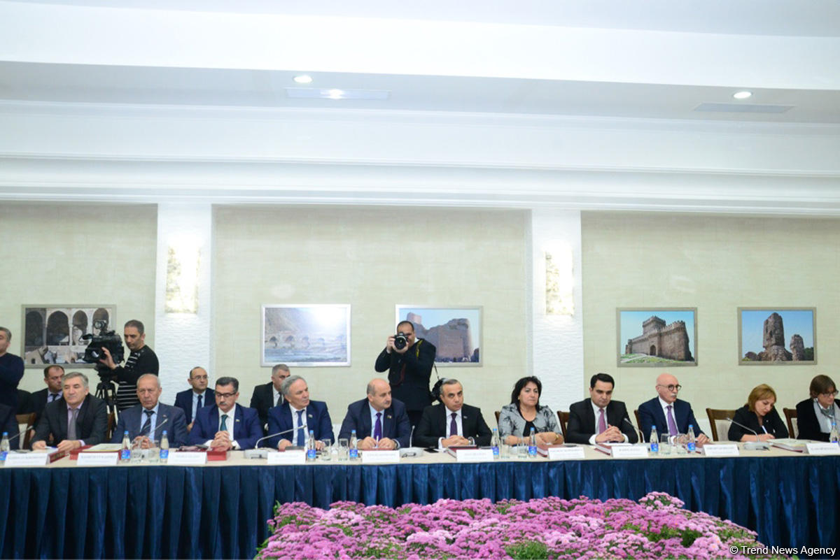 В Баку состоялось заседание Госкомиссии по делам военнопленных, заложников и без вести пропавших граждан (ФОТО)