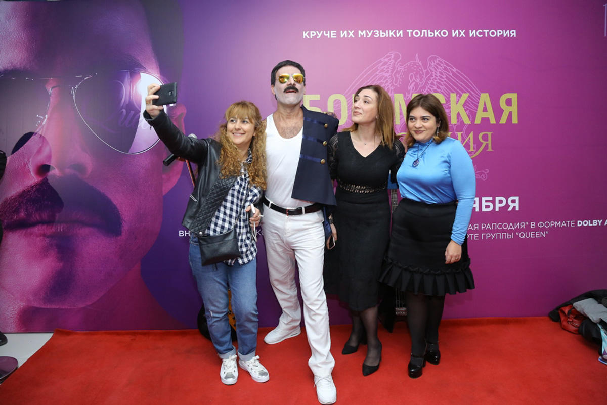 Реинкарнация Фредди Меркьюри в Баку в формате Dolby Atmos (ВИДЕО, ФОТО)