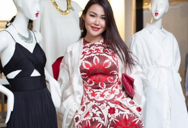 Дизайнер из Казахстана привезла в Баку "Царицу Средней Азии" - эксклюзивное интервью (ФОТО)